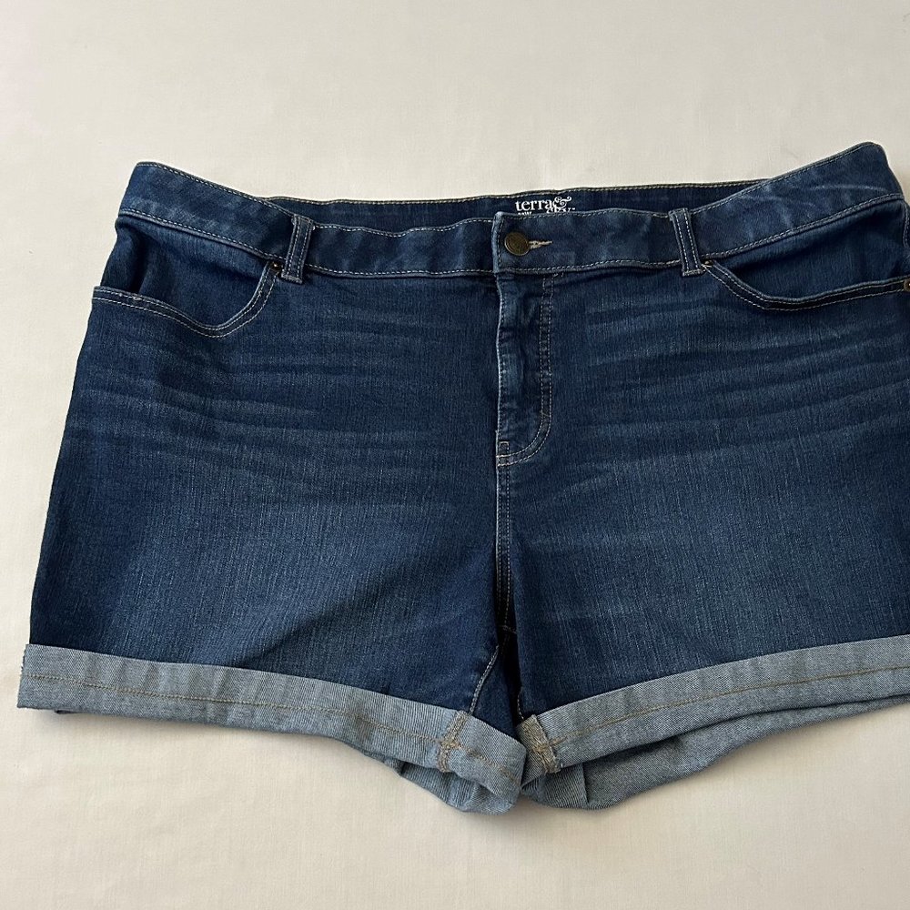 Terra & Sky Medium Wash Cuff Short Cotton/Poly/Rayon/Spandex Size 22W - Picture 5 of 10